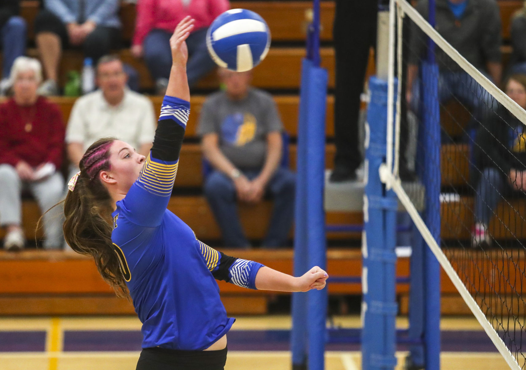 102218-Regional-Volleyball-008